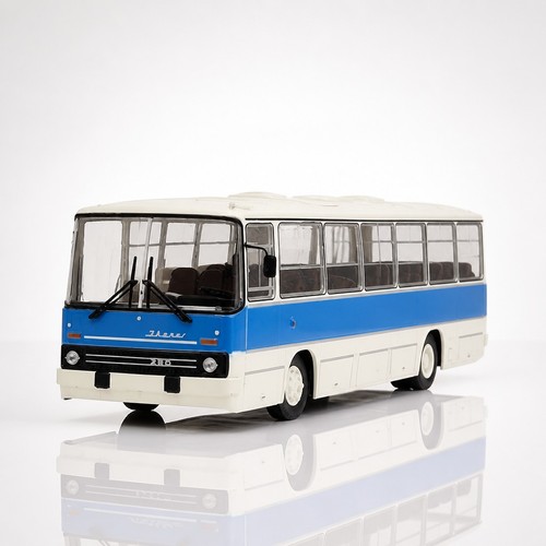 Ikarus 260 bus 1975 - 1975, blau