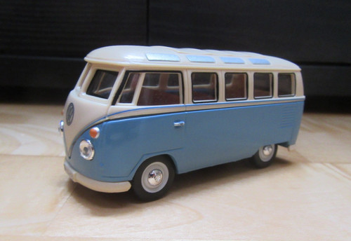 Schuco t1 samba - 1:43,
