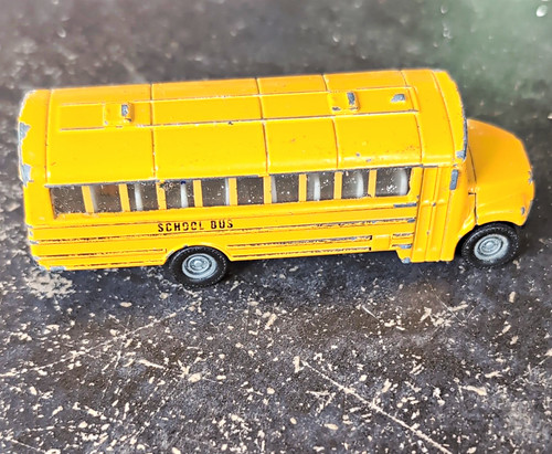 Gelber schulbus - gelber,